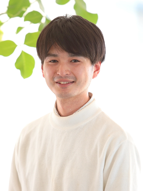 設計部　山内拓人